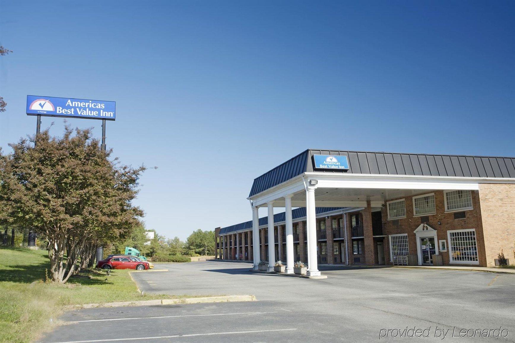 Americas Best Value Inn Richmond South Bellwood Esterno foto