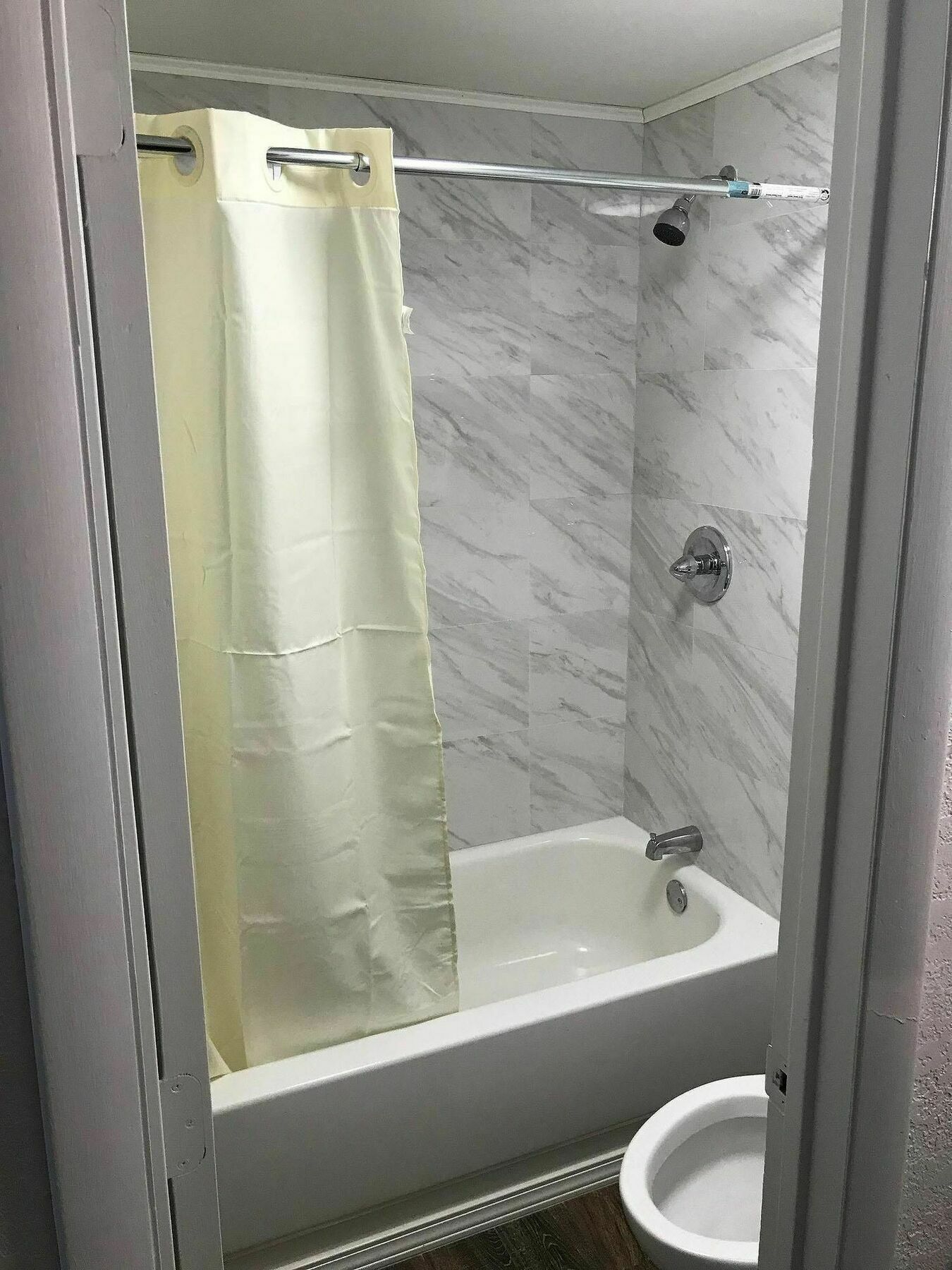 Americas Best Value Inn Richmond South Bellwood Esterno foto